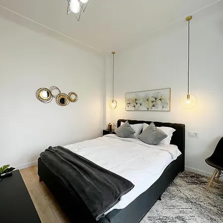 Town Spot - Premium - Sanador Victoriei * Bükreş